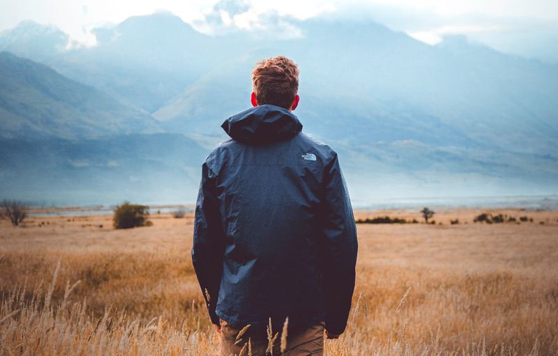 Мужчина, если он не относится к редкому типу альфа-самцов, страшится отказа. Некоторые, испытав в детстве травму отторжения, боятся близости