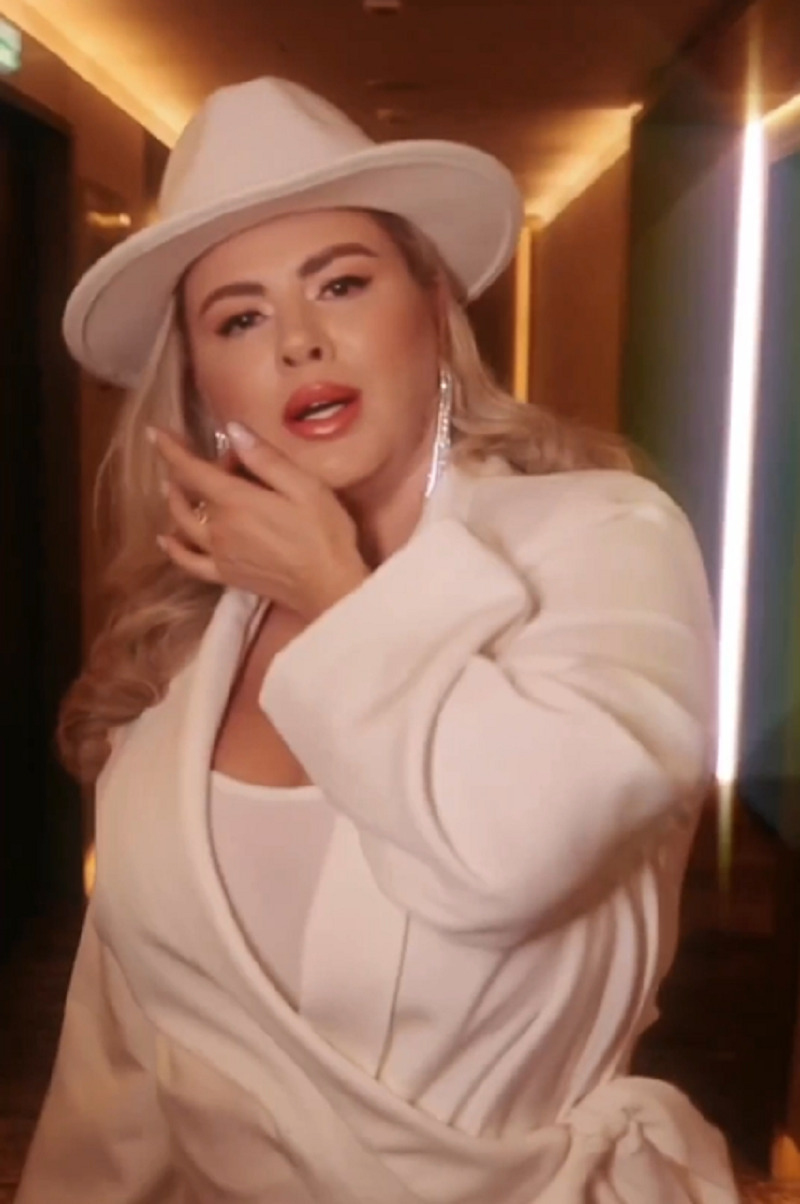 Анна Семенович