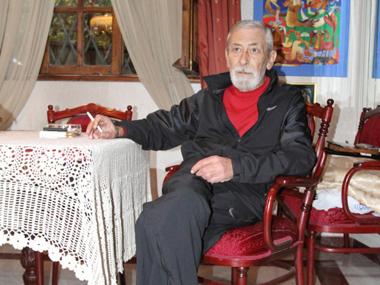 Вахтанг Кикабидзе