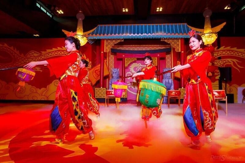 Шоу барабанщиц