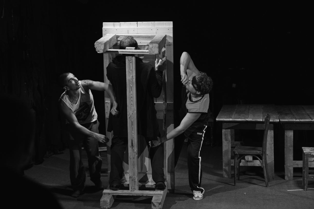 Спектакль «Мертвые души» получил шесть номинаций на «Золотую маску»