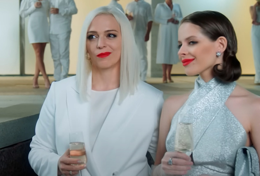 Нелли Уварова