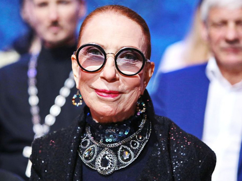 Инна Чурикова