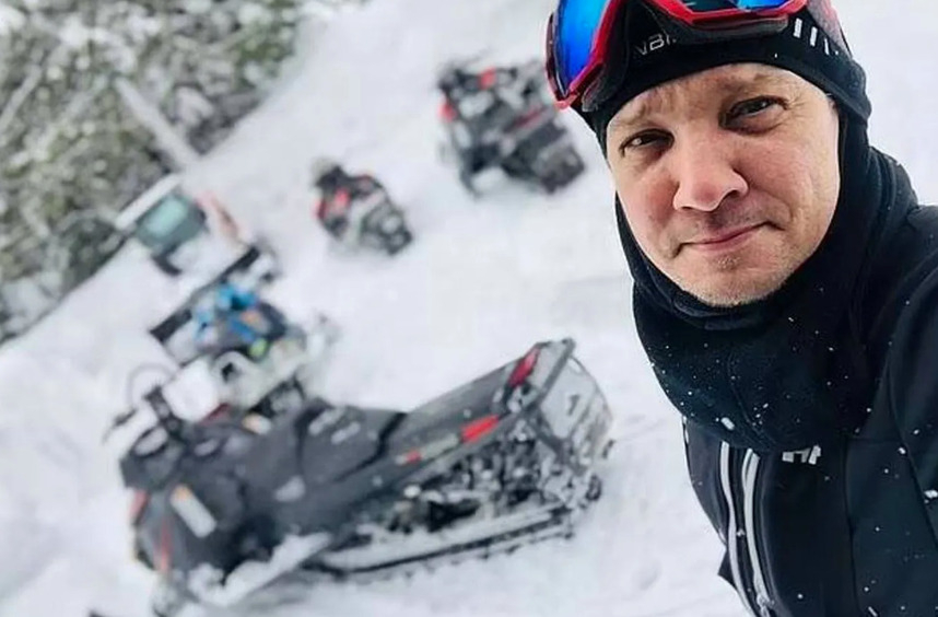 Серьезные травмы и потеря крови: состояние звезды «Мстителей» после двух операций остается критическим