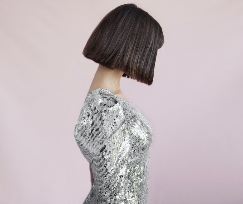 Выбираем актуальное праздничное платье