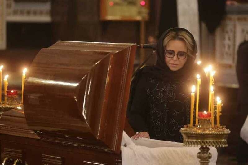 Проститься с артисткой пришла Валентина Матвиенко