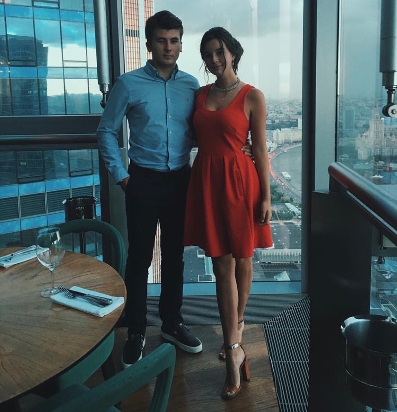 Александра Стриженова со своим избранником Антоном