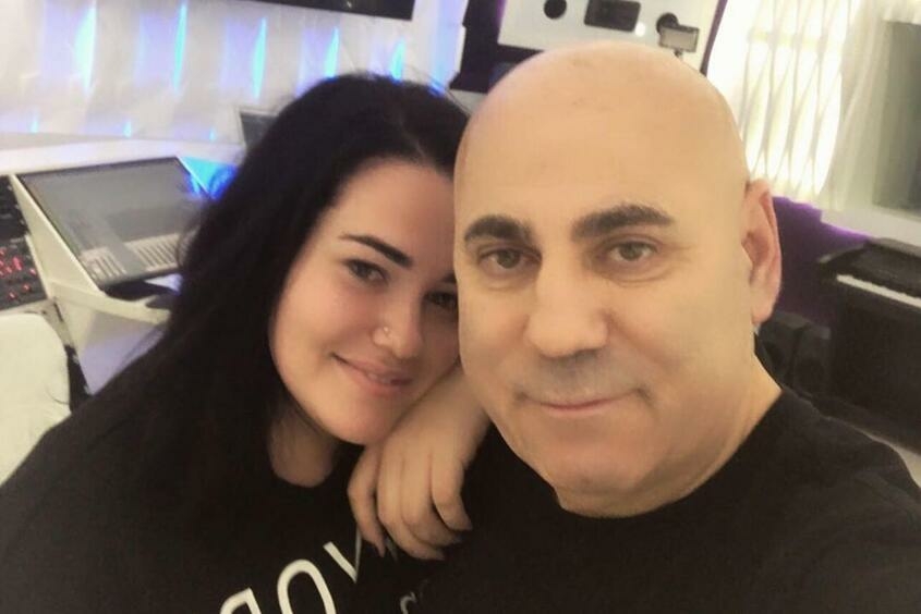 Иосиф Пригожин с дочерью Данаей