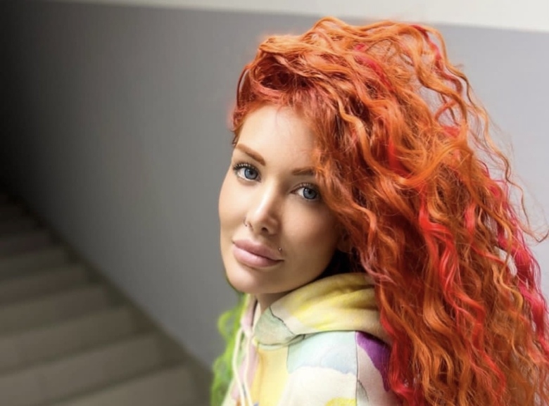 Николь Кузнецова