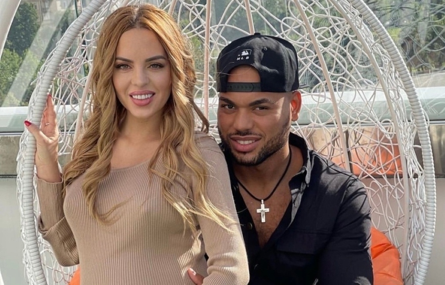 Юлия Ефременкова и Мондезир Свет-Амур