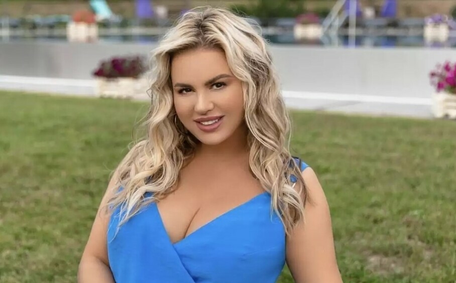 Анна Семенович