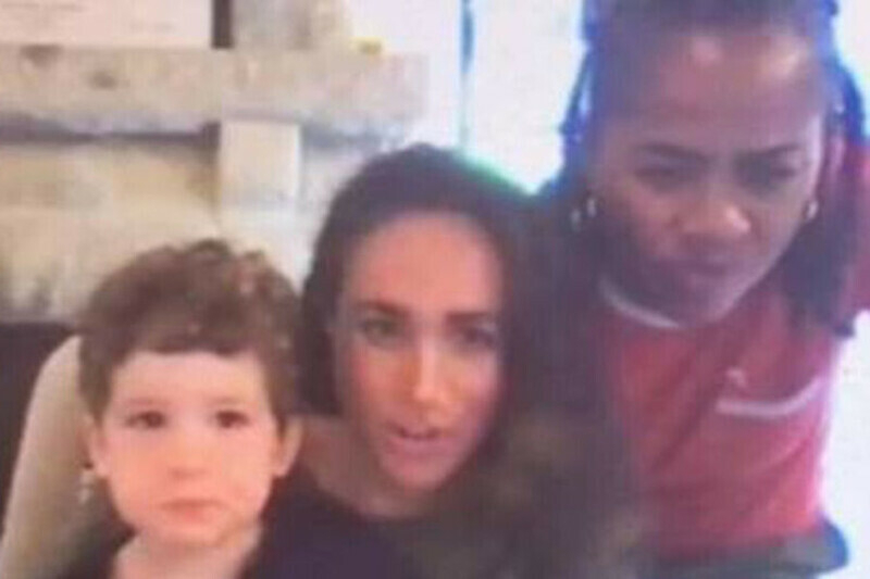 Жена принца засветила их сына Арчи