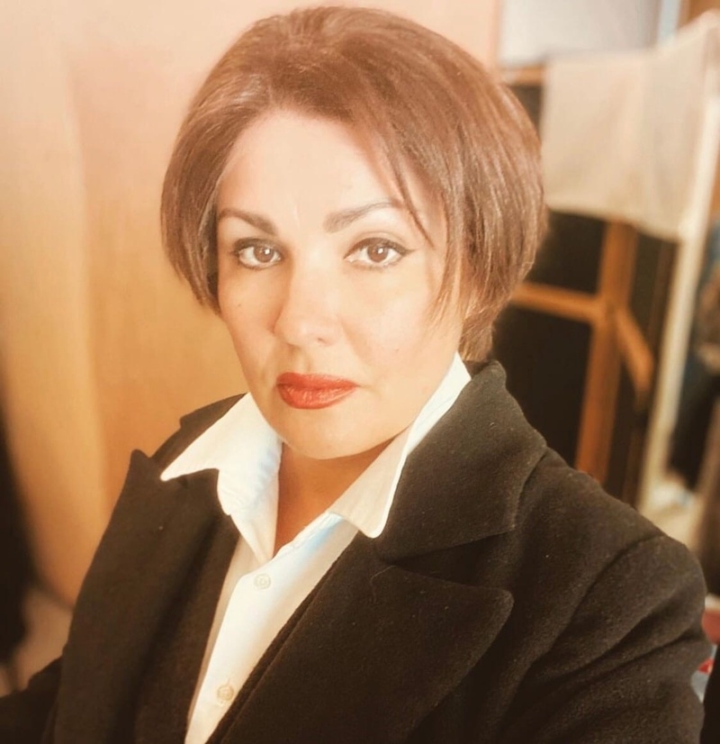 Оперная дива предстала в новом образе