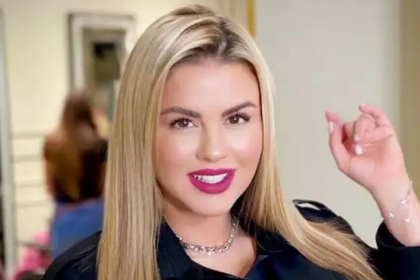 Анна Семенович