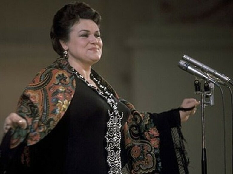 Людмила Зыкина