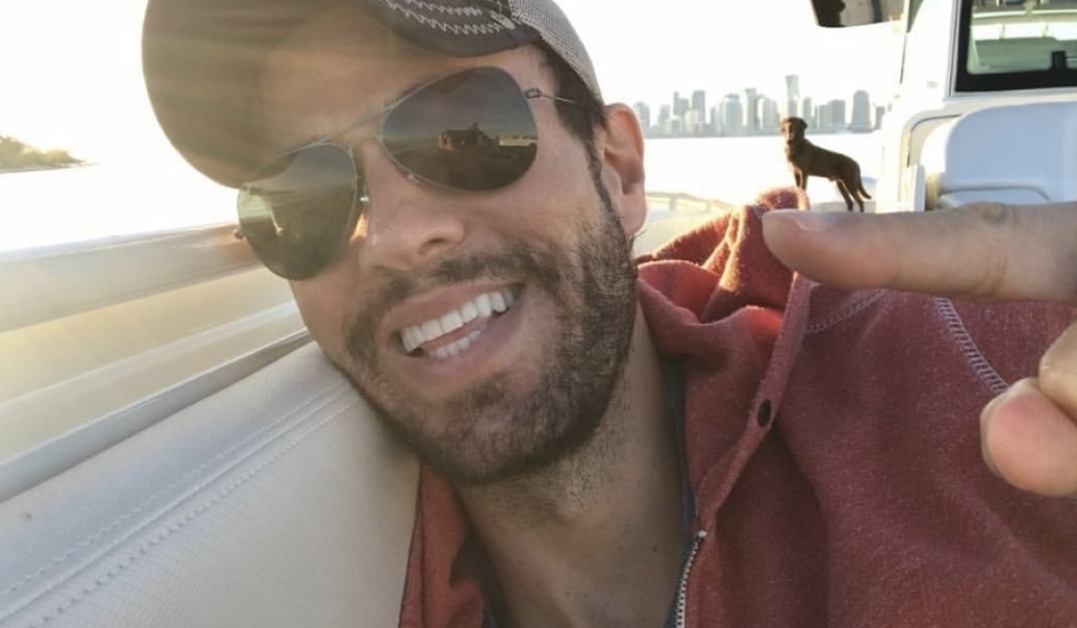 Энрике Иглесиас