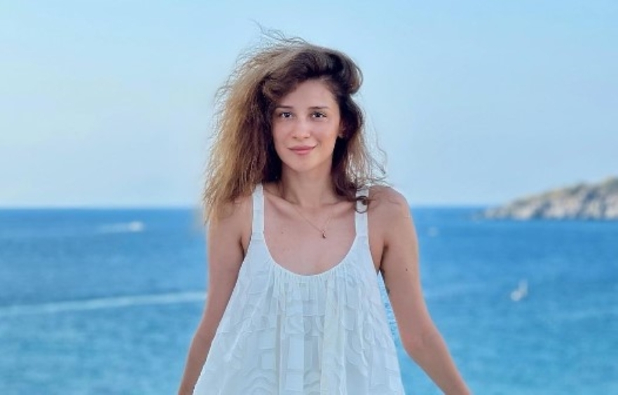 Равшана Куркова