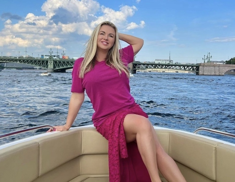 Анна Семенович