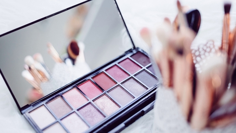 тени продержатся на несколько часов дольше