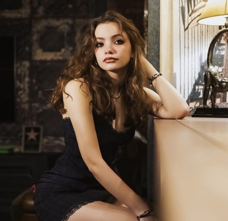 Маруся Сырова