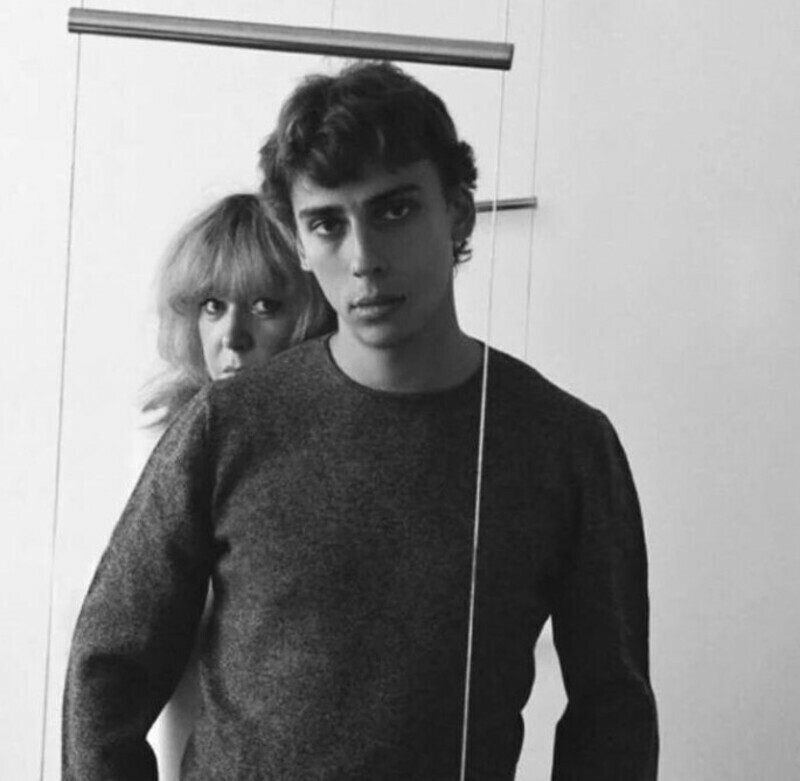 Галкин поделился архивным снимком с Пугачевой