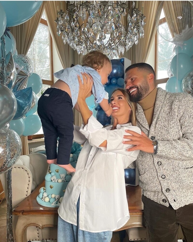 В январе прошлого года Кети Топурия и Лев Деньгов стали счастливыми родителями сына, которого назвали Адамом