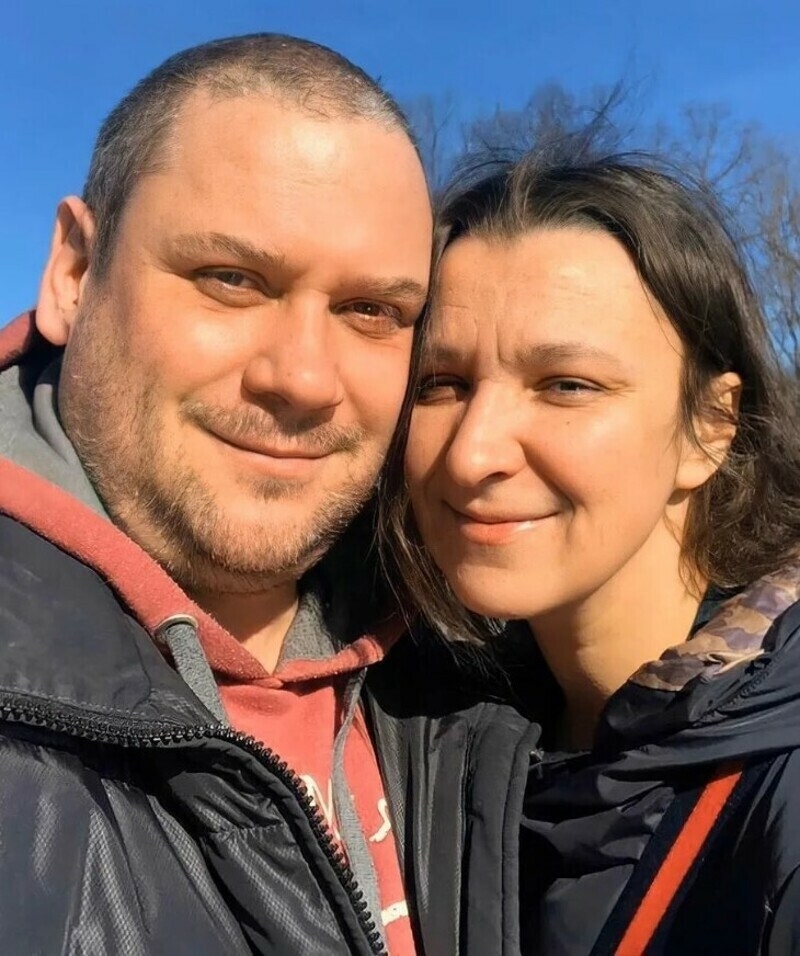 Олеся Железняк с мужем