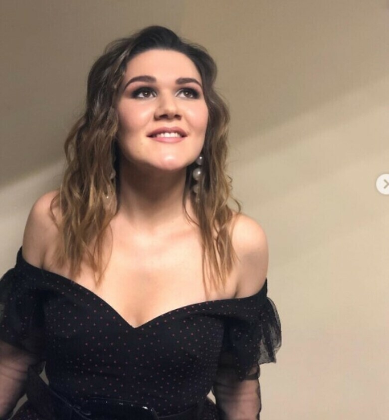 Дина Гарипова