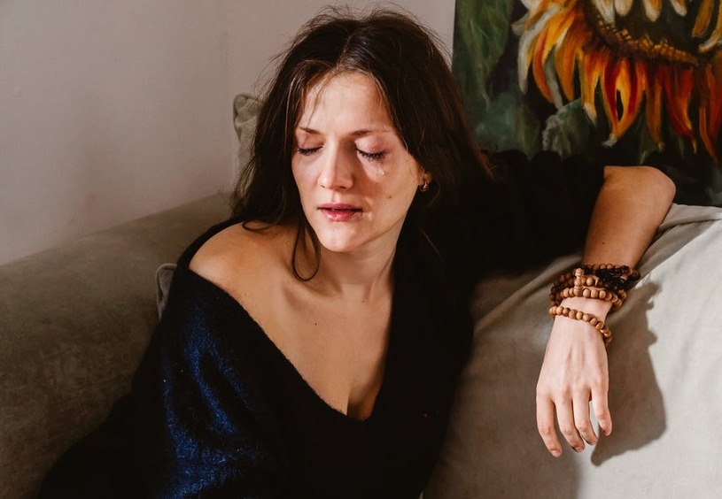 Как скрыть слезы