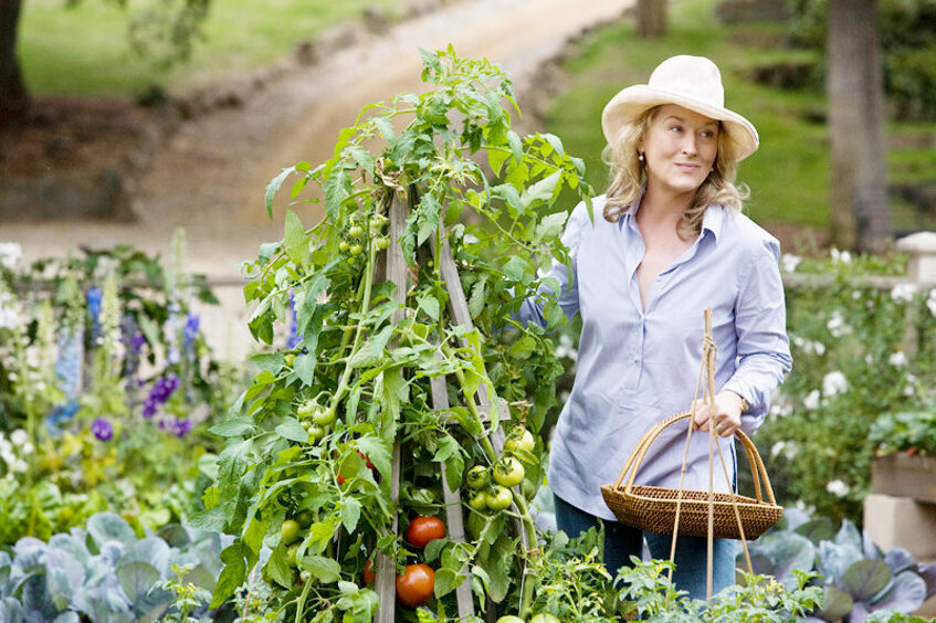 Работа на даче может приносить удовольствие