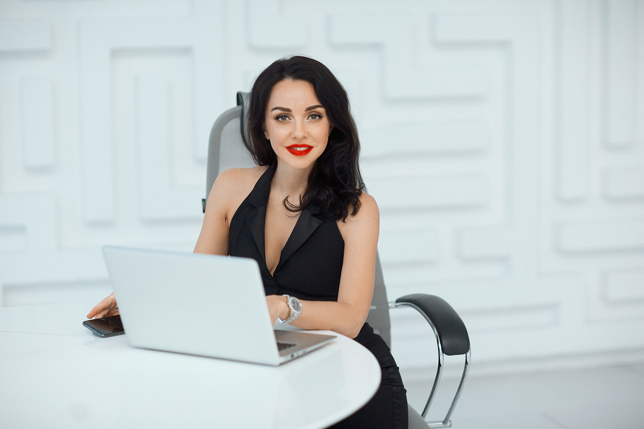 Юлия Хадарцева, психолог-расстановщик