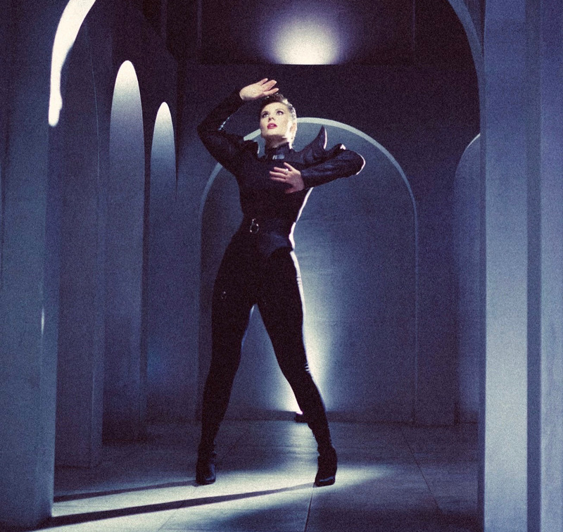 «В актерской профессии нет свободы: ни в театре, ни в кино, ты не принадлежишь сам себе, а мне важна свобода на регулярной основе»