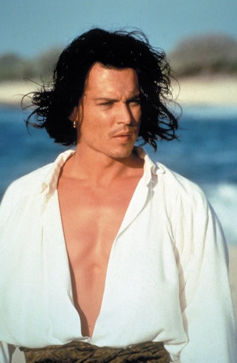 белая рубашка - мастхэв этого лета