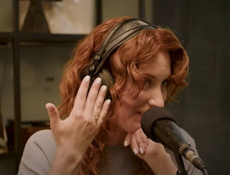 Ирина Шихман похвасталась помолвочным кольцом