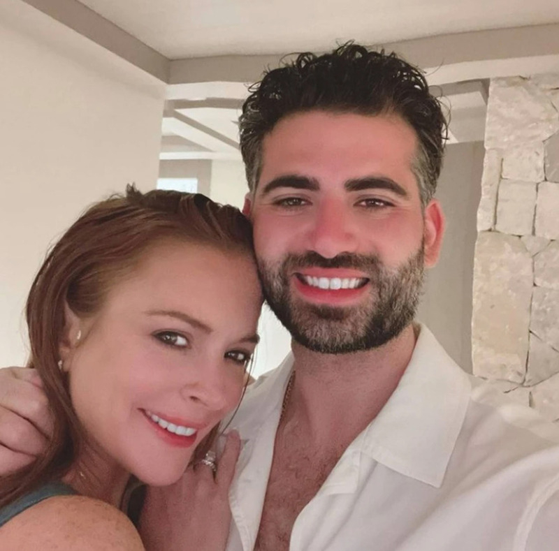 Актриса со своим избранником