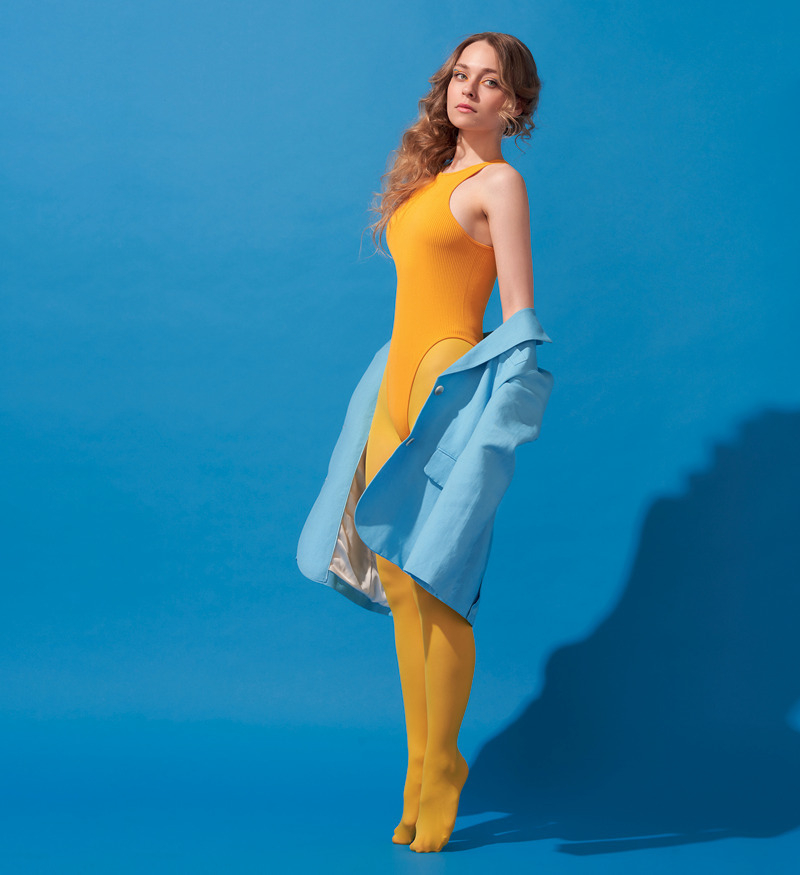 Совсем юной Крылова получила статуэтку «золотое перо» как лучший молодой журналист Казани, но вуз все же выбрала театральный