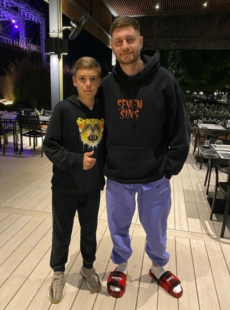 Поклонник случайно рассекретил имя новой возлюбленной Давы