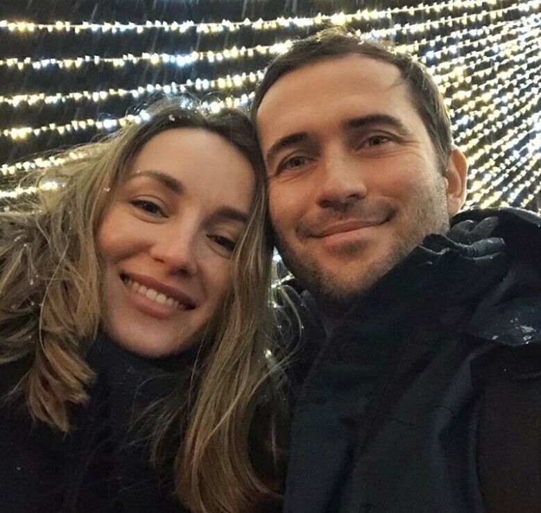 Александр Кержаков с избранницей