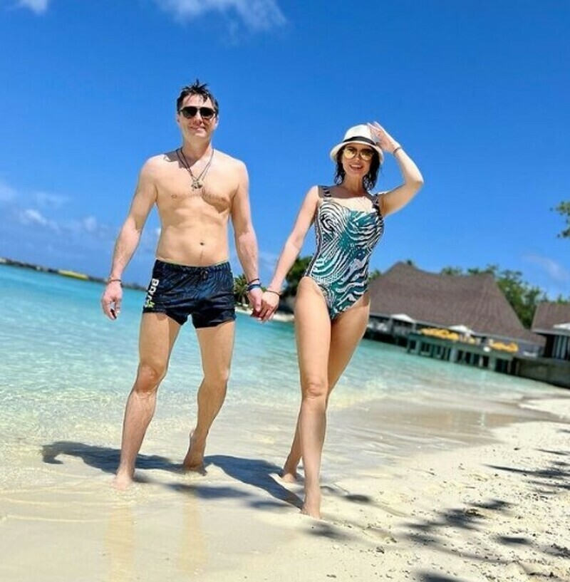 Супруги отдыхают на Мальдивах