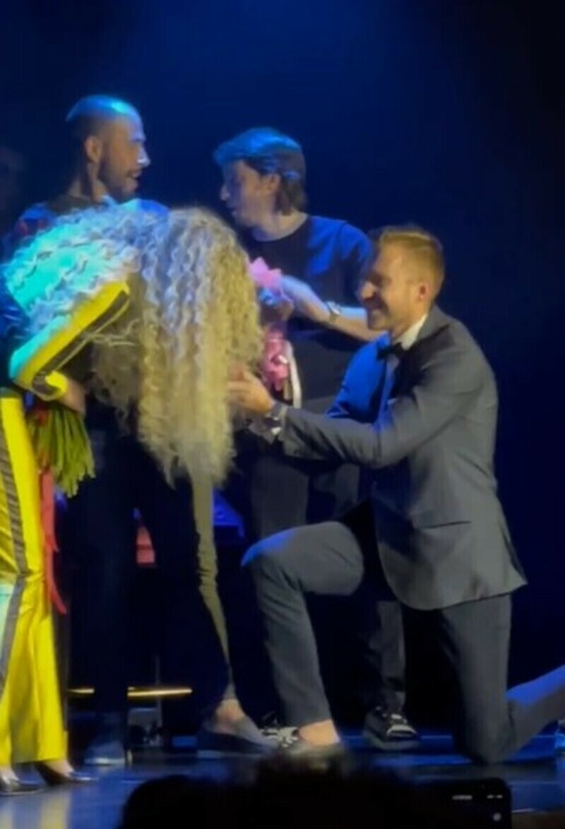 То самое предложение руки и сердца