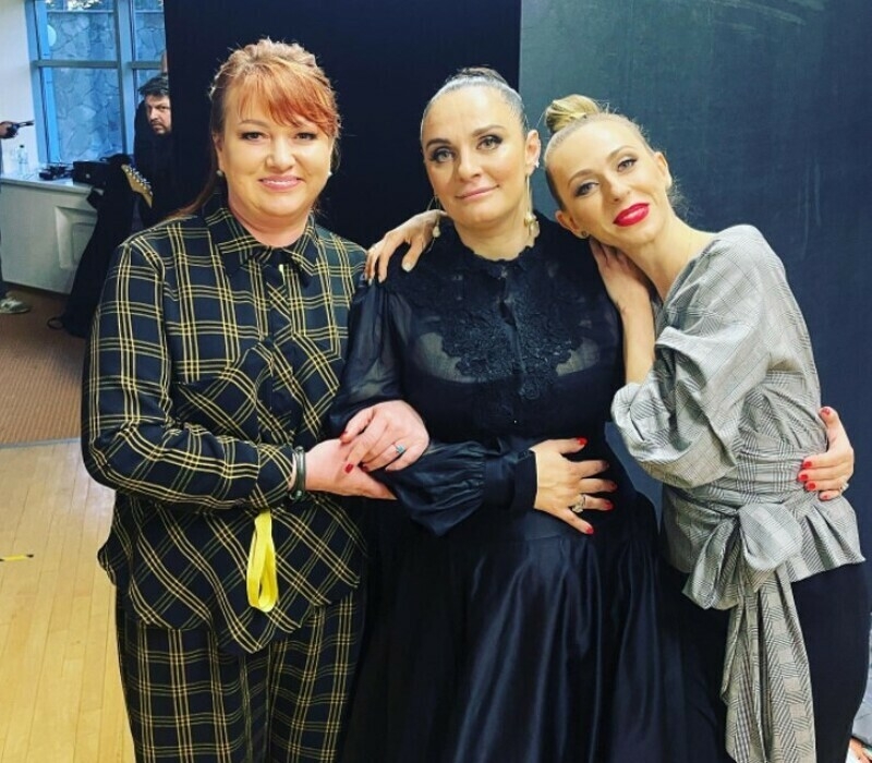 Скоро певица станет мамой во второй раз