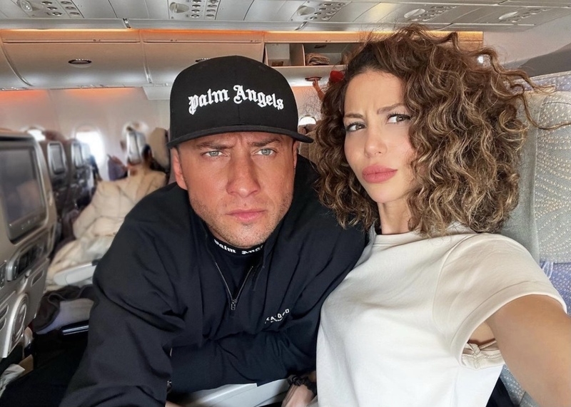 Актер улетел отдыхать в компании Зепюр Брутян