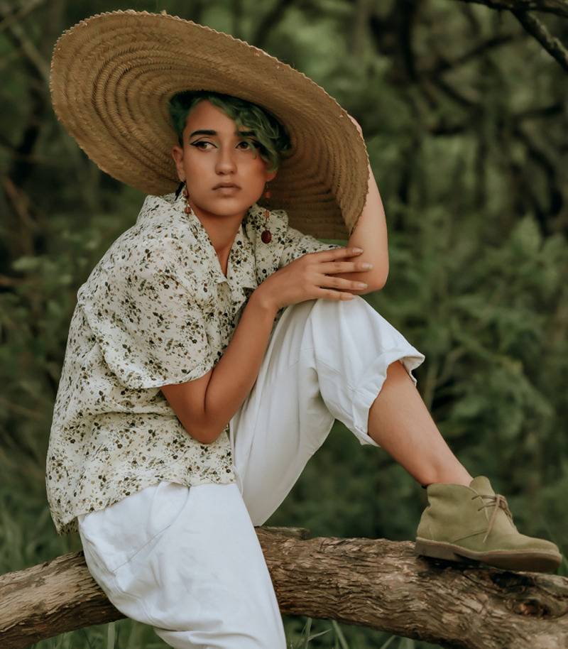 Если сомневаетесь в стройности своих бедер, отдавайте предпочтение более свободным фасонам