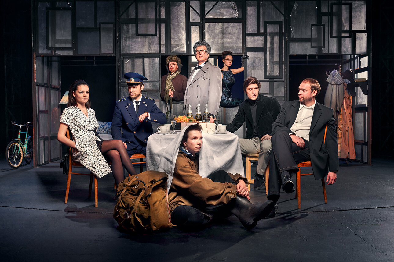 На театральной сцене