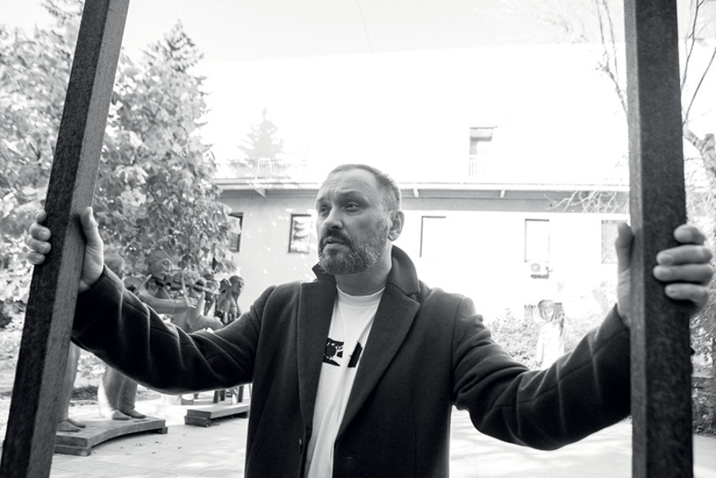 "В Леокадии меня сразу притянуло сочетание красоты, ума, обаяния, чувства юмора. У нас сложилась гармоничная пара"