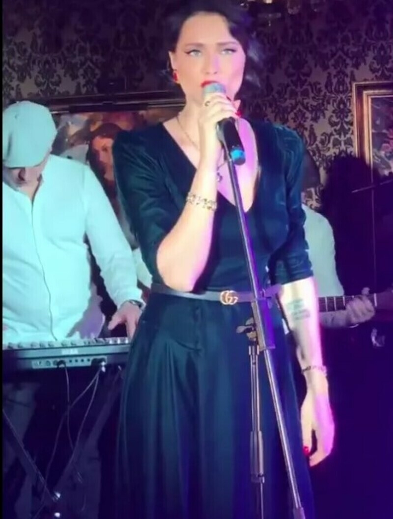 Настасья Самбурская