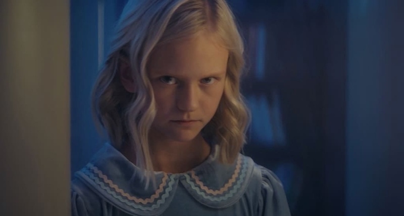 Сестра Александры, Слава Киселева, также мечтает стать профессиональной актрисой