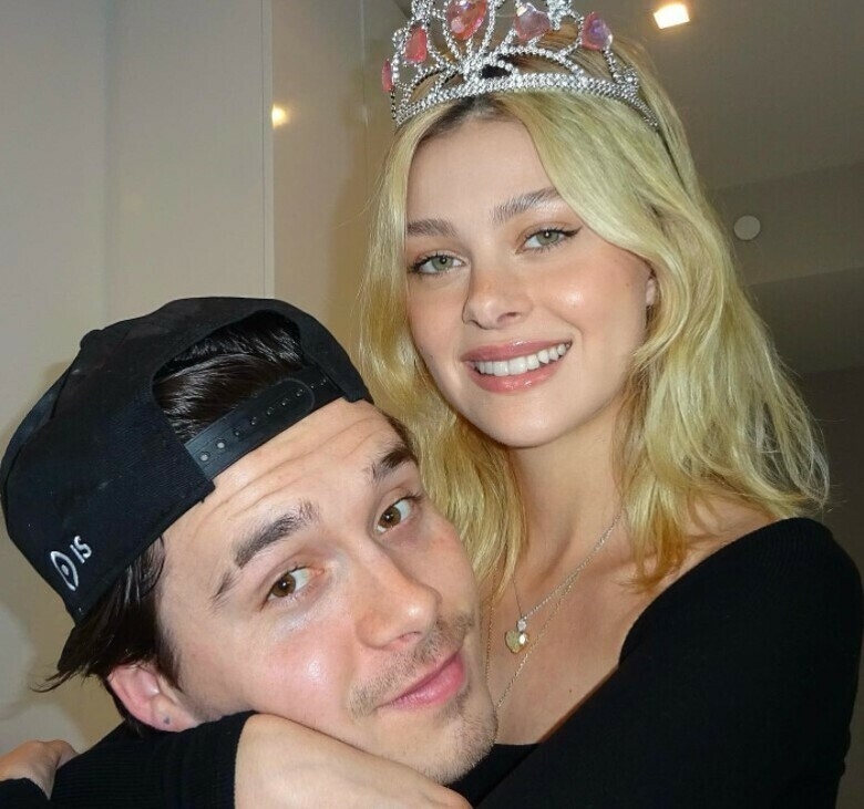 Бруклин Бекхэм и Никола Пельтц