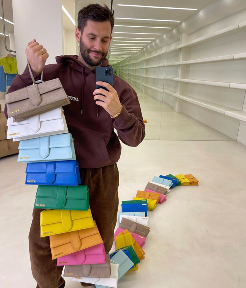 Симон Жакмюс прославился своими сумочками