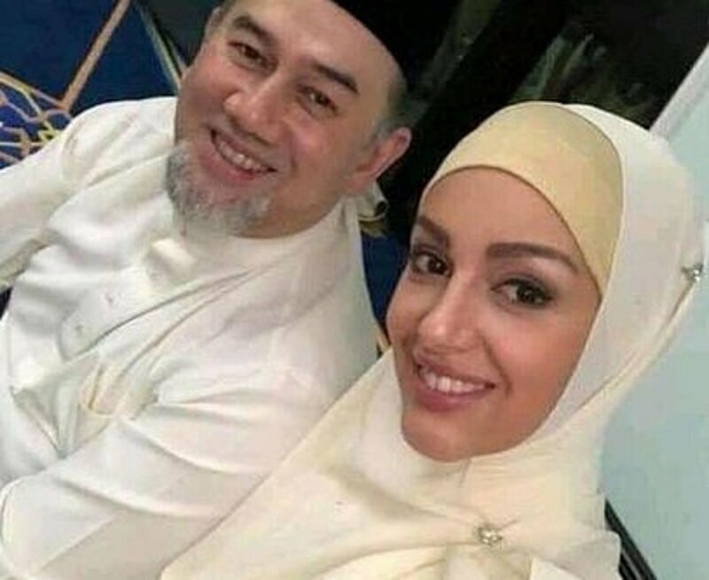 Оксана Воеводина и король Малайзии